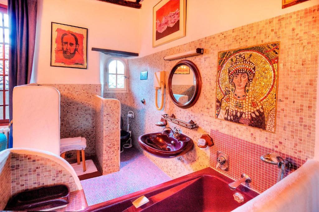 Hotel Les Arcades Biot Room photo